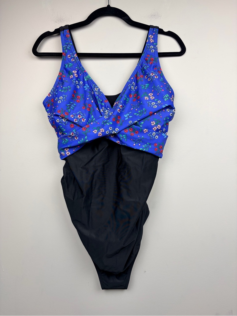 NWT SummerSunShine Maternity One Piece Swimsuit Blue Floral Ruched Size L